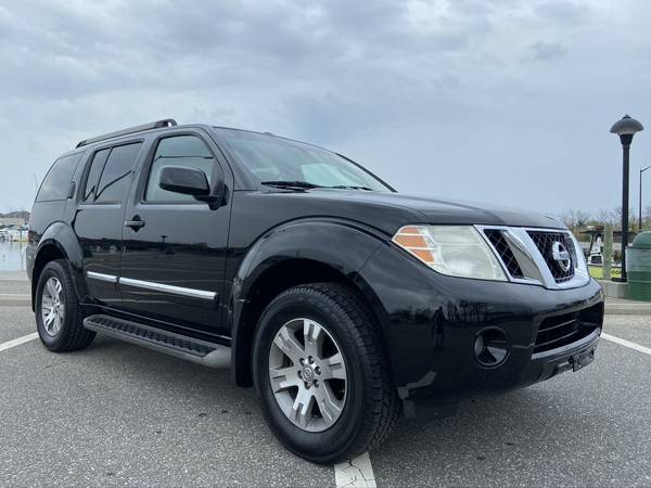 2011 NISSAN PATHFINDER 140K MILES! - - by dealer for sale in Copiague, NY – photo 5