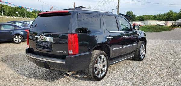 2011 Cadillac Escalade AWD Luxury - - by dealer for sale in Carroll, OH – photo 5