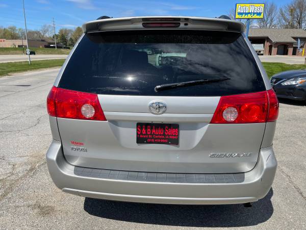 2010 TOYOTA SIENNA SEATS 8 - - by dealer - vehicle for sale in Carlisle, IA – photo 4