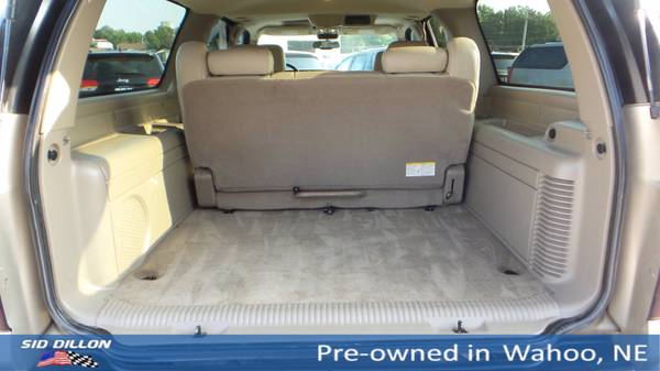 2005 Chevy Suburban LT - cars & trucks - by dealer - vehicle... for sale in Wahoo, NE – photo 5