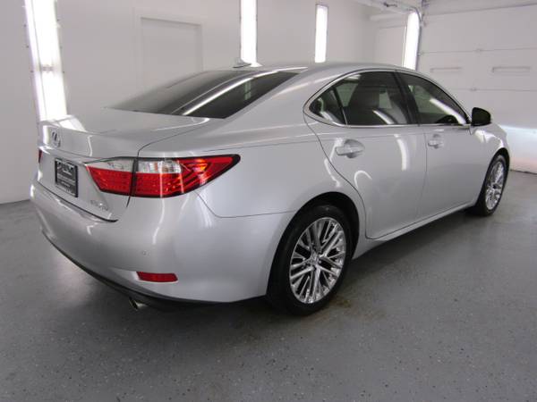 2013 Lexus ES 350 4dr Sdn - - by dealer - vehicle for sale in Carrollton, TX – photo 10