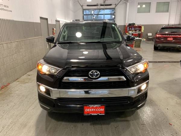2017 Toyota 4Runner 4WD 4D Sport Utility / SUV Limited - cars &... for sale in Cedar Falls, IA – photo 8