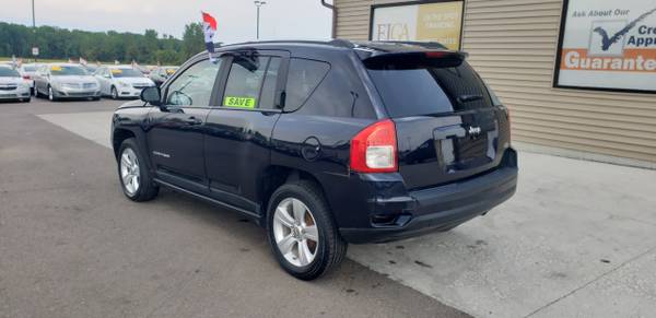 GAS SAVER!! 2011 Jeep Compass FWD 4dr Latitude for sale in Chesaning, MI – photo 8
