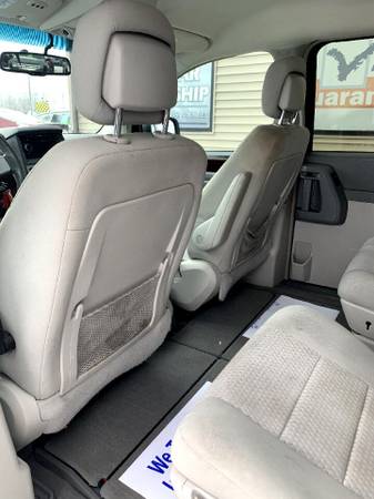 2010 Chrysler Town & Country 4dr Wgn Touring - - by for sale in Chesaning, MI – photo 9