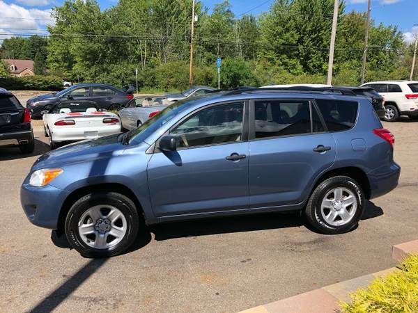 💥10 Toyota RAV4 4WD-Runs 100%Clean CARFAX/Super Deal!!!💥 - cars &... for sale in Youngstown, OH – photo 2