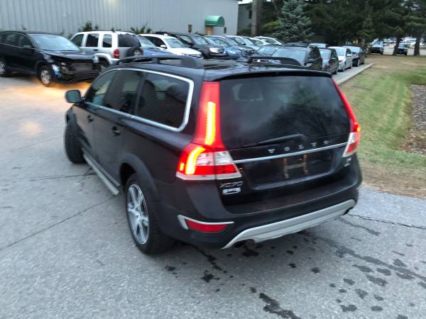 2014 VOLVO XC70 AWD T6 - cars & trucks - by dealer - vehicle... for sale in Williston, VT – photo 8