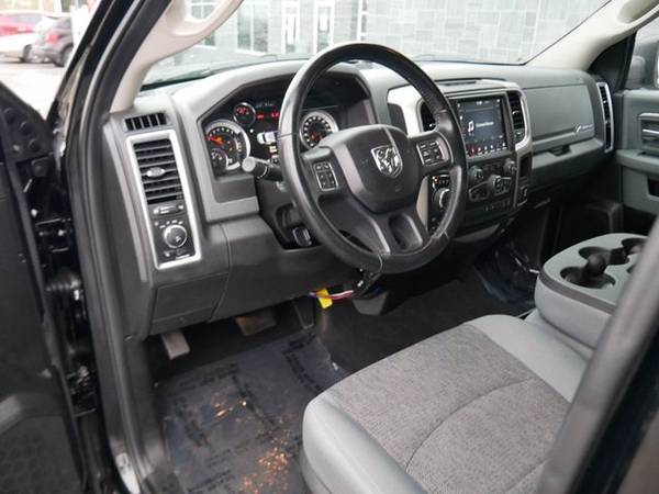 2019 Ram 1500 Classic Big Horn - - by dealer - vehicle for sale in Burnsville, MN – photo 10