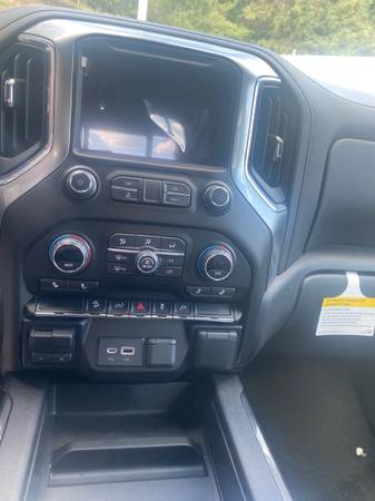 2021 Chevy Silverado 1500 LT Trail Boss premium 6 2L for sale in Johnson City, TN – photo 4
