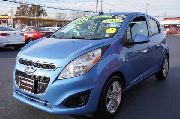 2013 CHEVROLET SPARK ** 5-SPEED MANUAL * OVER 36MPG * LIKE NEW ** -... for sale in Louisville, KY – photo 3