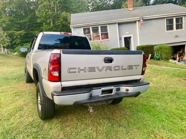 07 Chevy Silverado 2500HD Extended Cab Work Truck, 6.5ft Bed for sale in Mystic, CT – photo 8