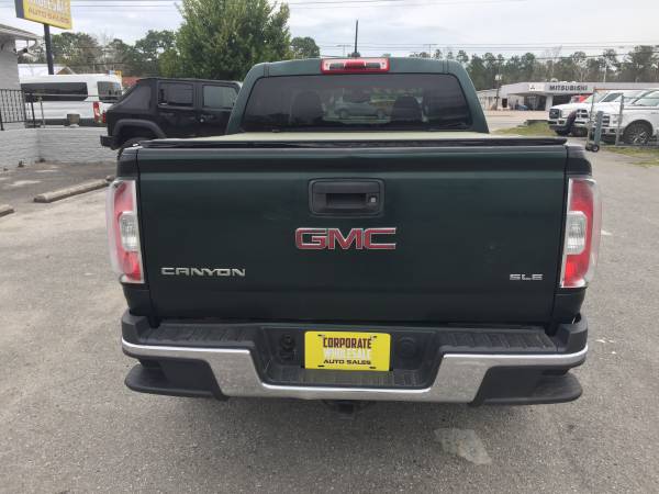 HURRY! 2015 GMC CANYON SLE CREW CAB 4 DOOR 4X4 W 100K MILES - cars & for sale in Wilmington, NC – photo 8