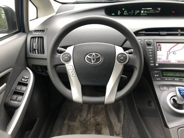 2010 Toyota Prius - Financing Available! - cars & trucks - by dealer... for sale in Woodinville, WA – photo 17