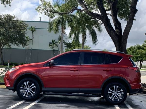 2016 Toyota RAV4 LE for sale in Hialeah, FL – photo 14