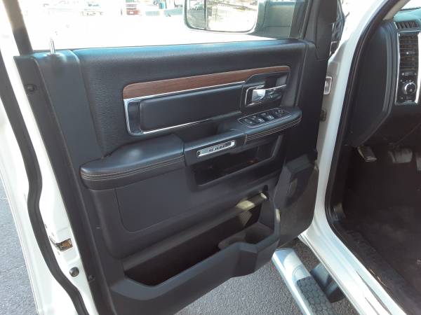 2015 Ram 3500 crew cab Dually, Lariat - - by dealer for sale in Klamath Falls, OR – photo 4