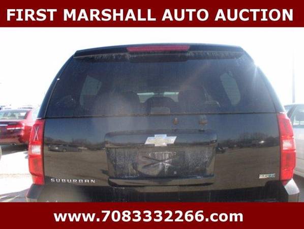 2010 Chevrolet Chevy Suburban LT - Auction Pricing for sale in Harvey, WI – photo 5