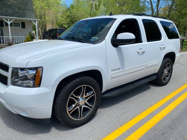2011 Chevy Tahoe - - by dealer - vehicle automotive sale for sale in Strafford, MO