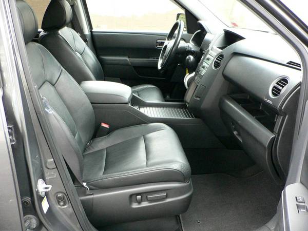 11 Honda Pilot EXL, Leather, Sunroof, DVD, Only 129K! Mint! We Finance for sale in binghamton, NY – photo 21