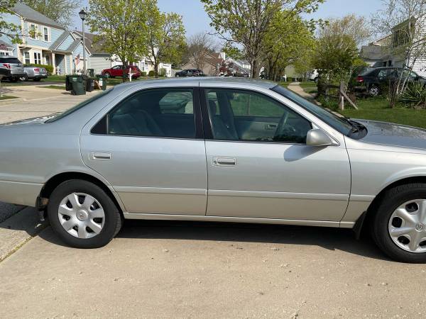 Toyota Camry 2001 (4 cylinders) SUPER CLEAN - - by for sale in Vernon Hills, IL – photo 23