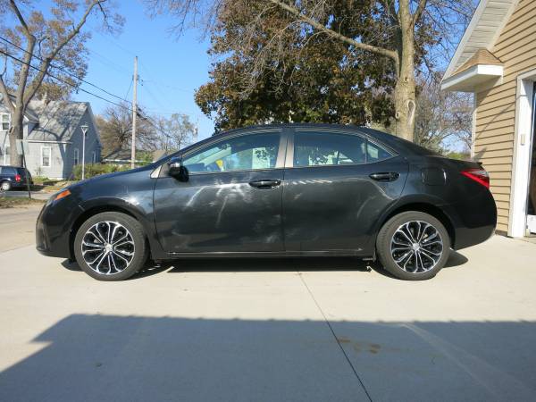 2014 Toyota Corolla S - cars & trucks - by owner - vehicle... for sale in La Crosse, WI – photo 5