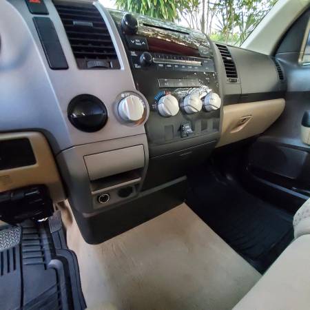 Toyota Tundra Truck 2010 - cars & trucks - by owner - vehicle... for sale in SAINT PETERSBURG, FL – photo 14
