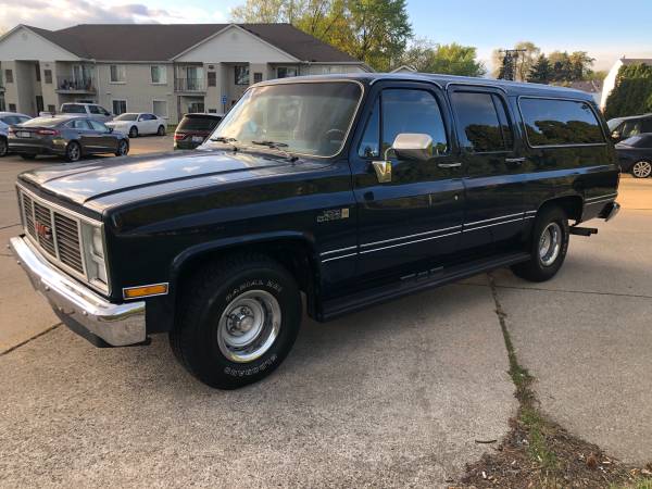 1986 GMC Suburban 2WD Garage Kept Low Miles Excellent Condition for sale in Other, OH – photo 7