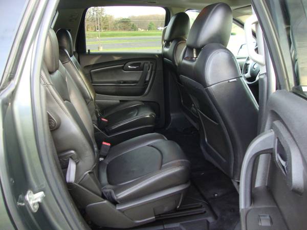 2010 CHEVROLET TRAVERSE - cars & trucks - by dealer - vehicle... for sale in Mansfield, OH – photo 11