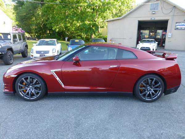 2015 NISSAN GT-R PREMIUM GTR - ONLY 11K MILES - FACTORY WARRANTY! for sale in Worcester, MA – photo 8
