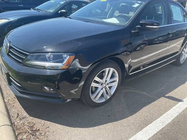 2017 Volkswagen Jetta 1 8T SEL - - by dealer - vehicle for sale in Dayton, OH – photo 2
