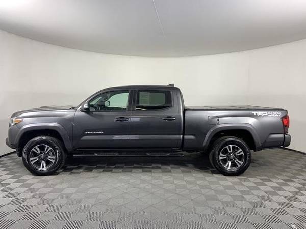 2018 Toyota Tacoma TRD Sport Stop In Save !! - cars & trucks - by... for sale in Gladstone, OR – photo 4