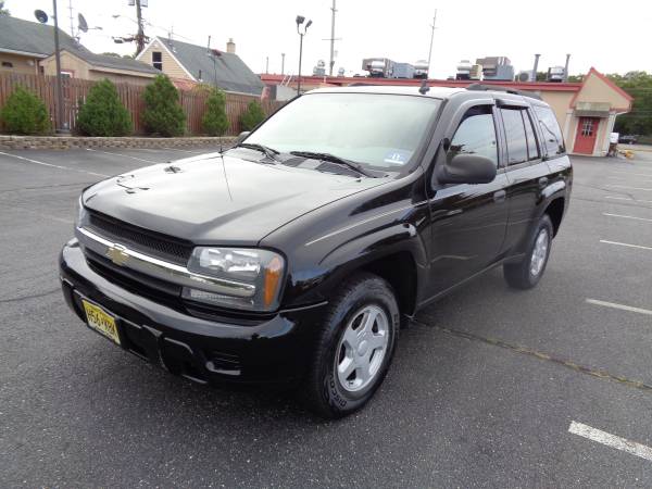 2006 CHEVY TRAIL BLAZER--BLACK-- with only 88000 miles for sale in Toms River, NJ – photo 3