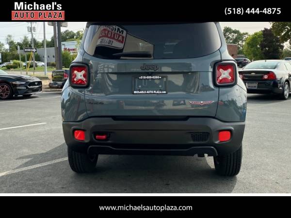 2016 Jeep Renegade Trailhawk 4x4 - cars & trucks - by dealer -... for sale in east greenbush, NY – photo 5