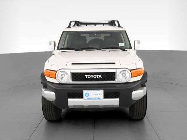 2013 Toyota FJ Cruiser Sport Utility 2D suv White - FINANCE ONLINE -... for sale in Sacramento , CA – photo 17