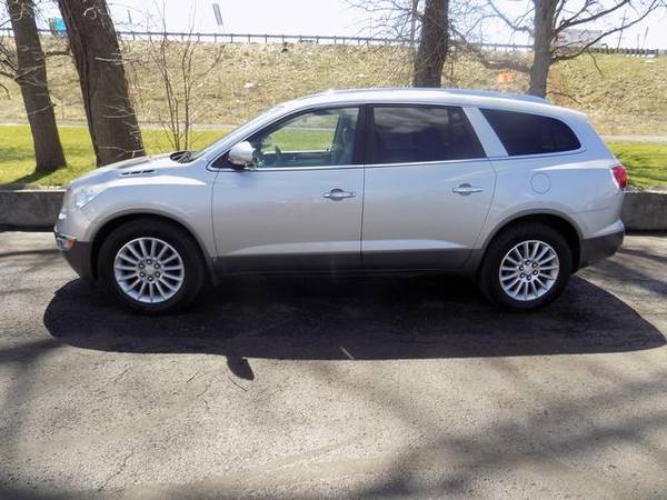 2008 Buick Enclave FWD 4dr CXL - - by dealer - vehicle for sale in Norton, OH – photo 4