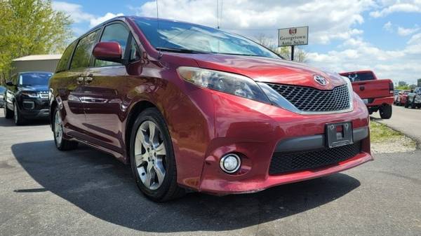 2013 Toyota Sienna SE - - by dealer - vehicle for sale in Georgetown, KY – photo 21