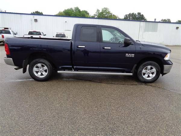 2017 RAM SLT 1500 QUAD CAB 4X4 for sale in Wautoma, WI – photo 5