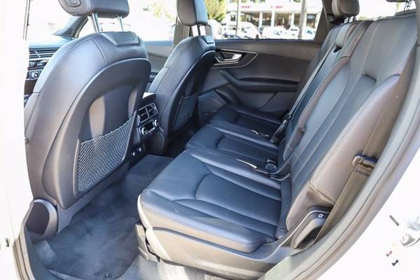 2018 Audi Q7 Prestige - cars & trucks - by dealer - vehicle... for sale in Santa Barbara, CA – photo 18