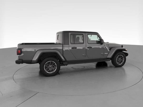 2020 Jeep Gladiator Overland Pickup 4D 5 ft pickup Gray - FINANCE -... for sale in Atlanta, FL – photo 12