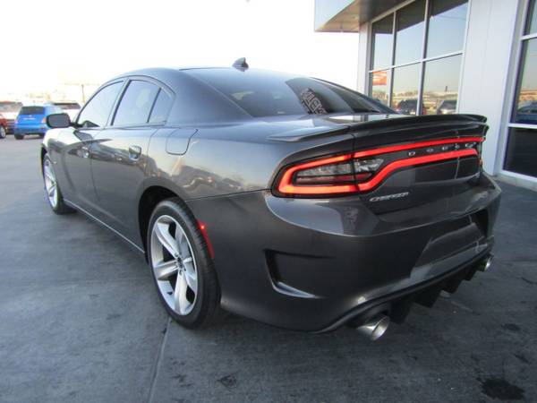 2018 *Dodge* *Charger* *SXT Plus RWD* Pitch Black Cl - cars & trucks... for sale in Omaha, NE – photo 5