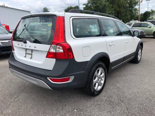 2011 Volvo XC70 4dr Wgn 3.2L - cars & trucks - by dealer - vehicle... for sale in Knoxville, TN – photo 7