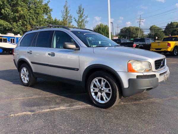 3rd Row! 2004 Volvo XC90! AWD! One Owner! Loaded! for sale in Ortonville, OH – photo 7