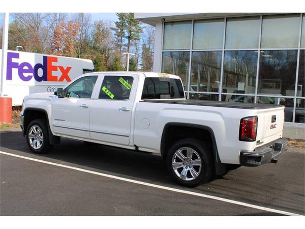 2017 GMC Sierra 1500 4WD CREW CAB ZLT Z71 LOADED !!! ALL THE OPTIONS... for sale in Salem, CT – photo 7