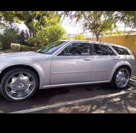 **** 2006 DODGE MAGNUM*** Sports Wagon 4D - cars & trucks - by owner... for sale in National City, CA – photo 5