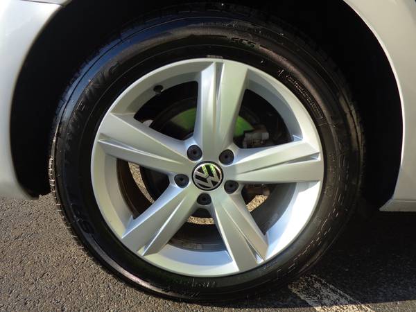 ****2012 VW PASSAT SE ONLY 93,000 MILES-LTHR-SR-RUNS/DRIVES GREAT -... for sale in East Windsor, MA – photo 18