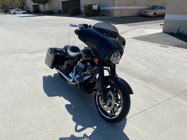 2015 Harley Davidson Street Glide , only 4, 500 miles for sale in El Cajon, CA – photo 15