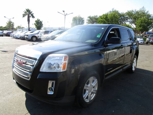 2015 GMC Terrain - REAR CAMERA - TOW PACKAGE - AC BLOWS ICE COLD -... for sale in Sacramento , CA – photo 2