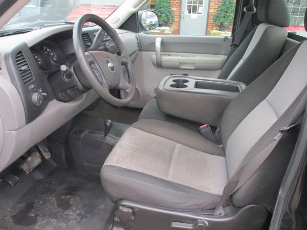 2009 Chevrolet Silverado 1500 LT - - by dealer for sale in South Haven, MI – photo 8