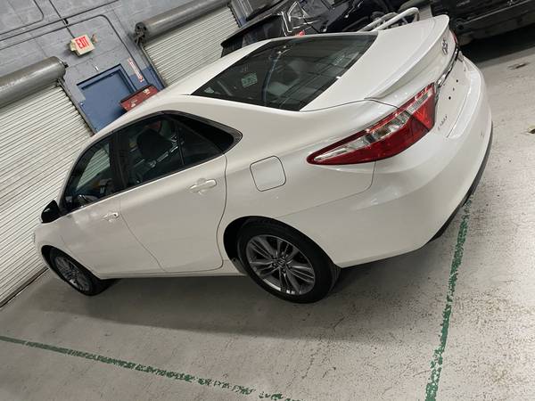 2017 Toyota Camry SE fully loaded 34k miles showroom condition -... for sale in Hialeah, FL – photo 9