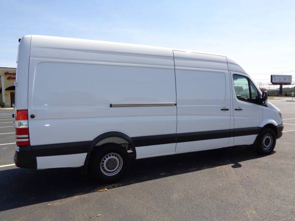 2014 FREIGHTLINER SPRINTER 2500 170WB HIGH TOP CARGO! MORE AFFORDABLE! for sale in Palmyra, PA – photo 8