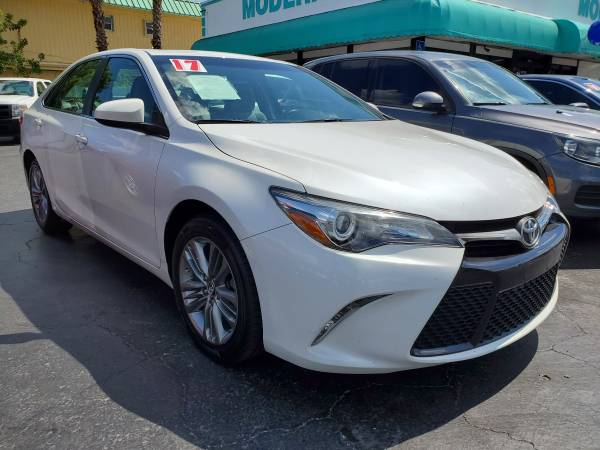 2017 Camry SE - 52k mi - Leather, Sport-Tuned Suspension, Navi -... for sale in Fort Myers, FL – photo 2