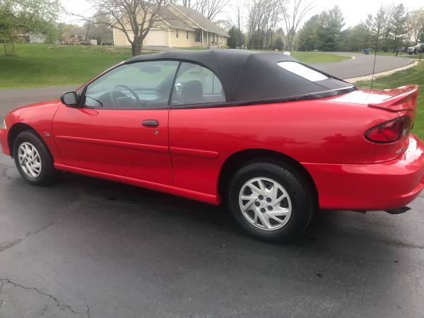 Sold 2000 Chevy Cavalier Z24 Convertible (Low miles) - cars & for sale in Elgin, IL – photo 11